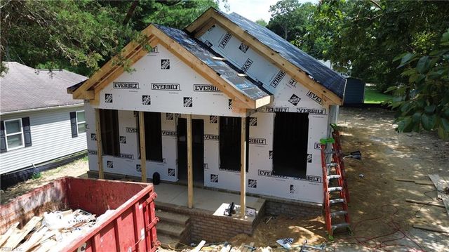 611 Quail ST, Smithfield, VA 23430