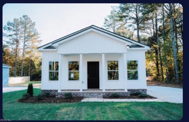 611 Quail ST, Smithfield, VA 23430