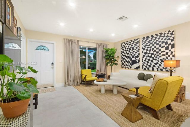 191 SE 13th Avenue, Pompano Beach, FL 33060