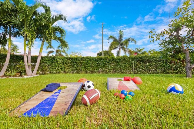 191 SE 13th Avenue, Pompano Beach, FL 33060