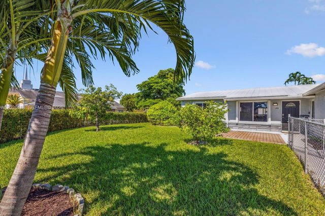 191 SE 13th Avenue, Pompano Beach, FL 33060