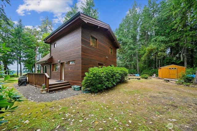 14025 96th Street Ct, Anderson Island, WA 98303