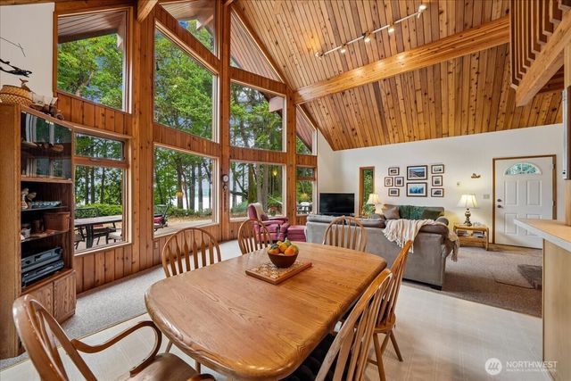14025 96th Street Ct, Anderson Island, WA 98303