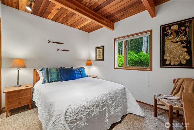 14025 96th Street Ct, Anderson Island, WA 98303