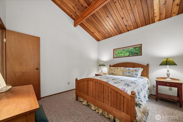 14025 96th Street Ct, Anderson Island, WA 98303
