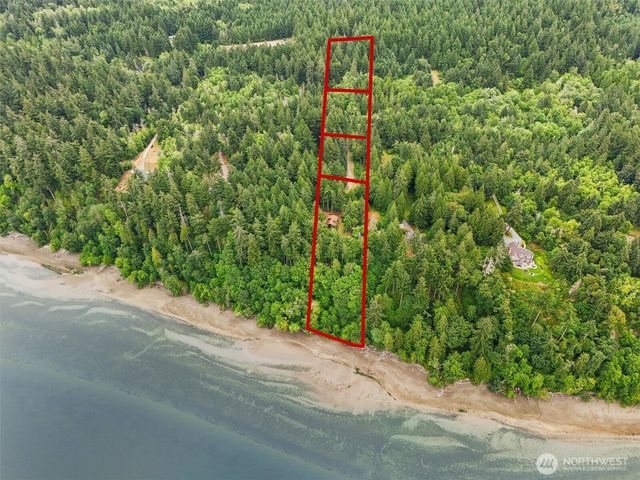 14025 96th Street Ct, Anderson Island, WA 98303