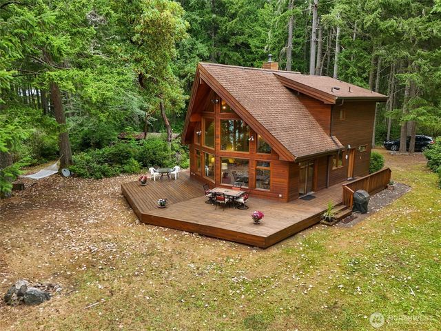 14025 96th Street Ct, Anderson Island, WA 98303