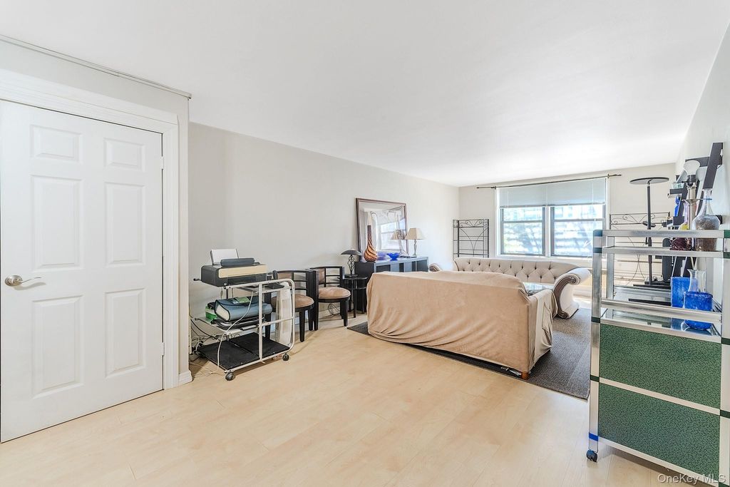 1215 Avenue M Avenue 1F, Brooklyn, NY 11230 — photo 5
