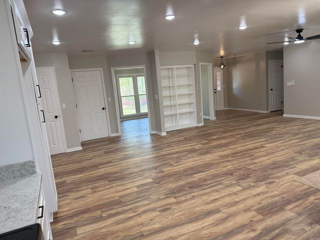 1905 Catharine Drive, Jonesboro, AR 72404