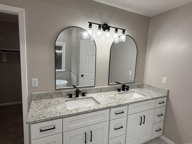 1905 Catharine Drive, Jonesboro, AR 72404