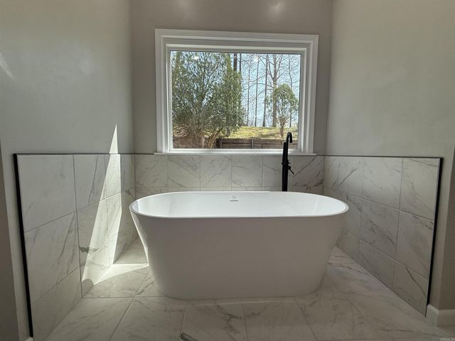 1905 Catharine Drive, Jonesboro, AR 72404