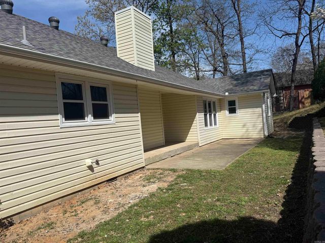 1905 Catharine Drive, Jonesboro, AR 72404