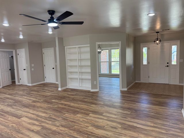 1905 Catharine Drive, Jonesboro, AR 72404