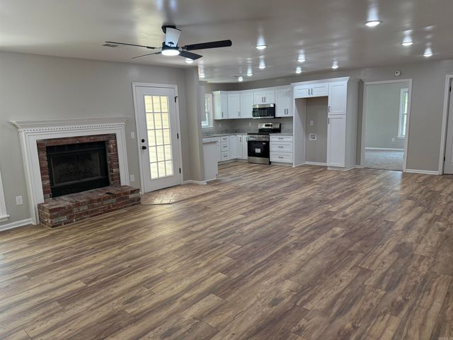 1905 Catharine Drive, Jonesboro, AR 72404