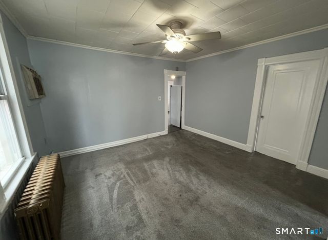 17 Congress Avenue 2, Waterbury, CT 06708