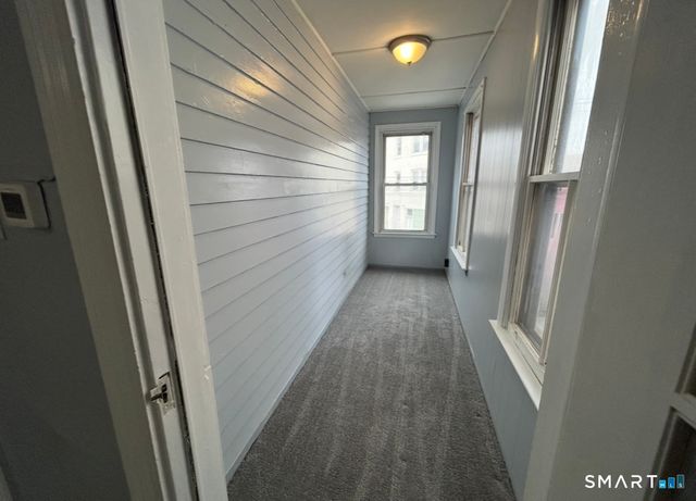 17 Congress Avenue 2, Waterbury, CT 06708