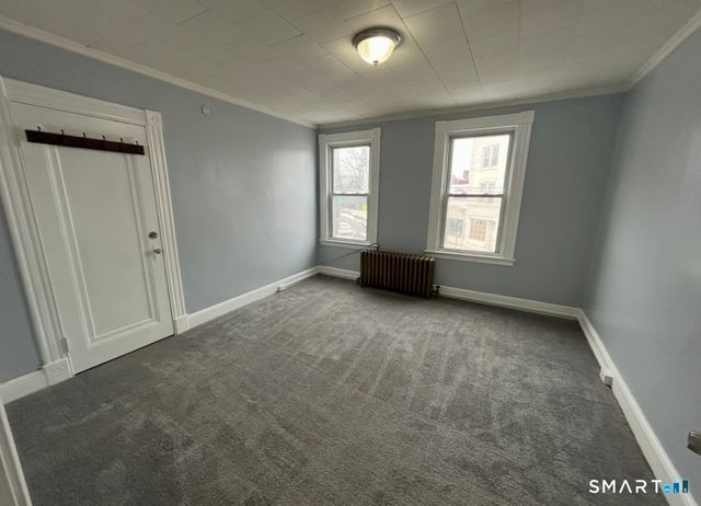 17 Congress Avenue 2, Waterbury, CT 06708