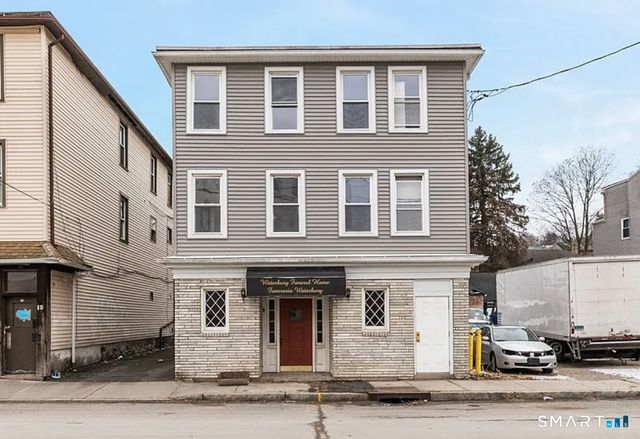 17 Congress Avenue 2, Waterbury, CT 06708