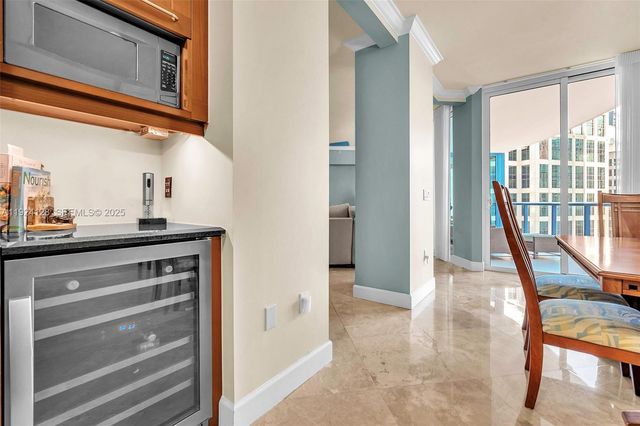 333 Las Olas Way 1705, Fort Lauderdale, FL 33301