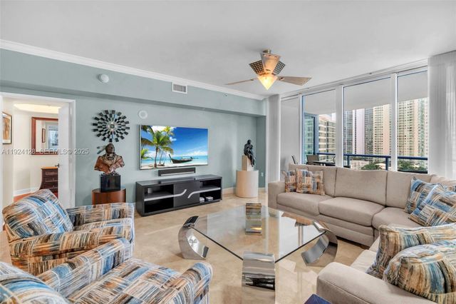 333 Las Olas Way 1705, Fort Lauderdale, FL 33301