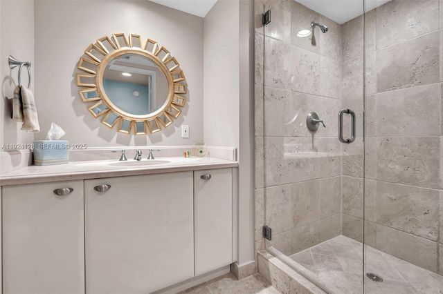 333 Las Olas Way 1705, Fort Lauderdale, FL 33301