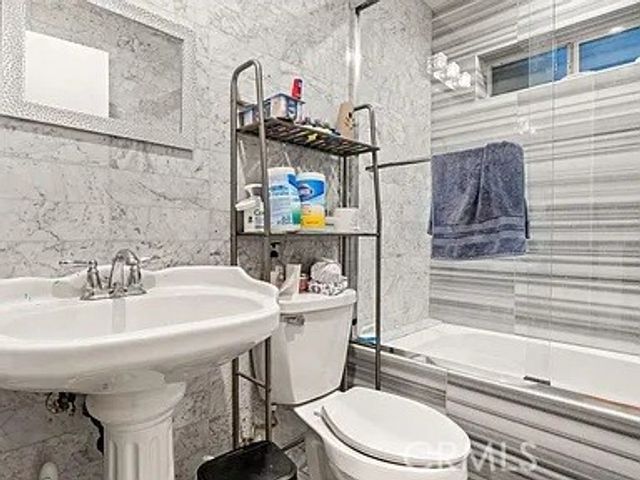 3041 CAMINITO Lane, Palmdale, CA 93550