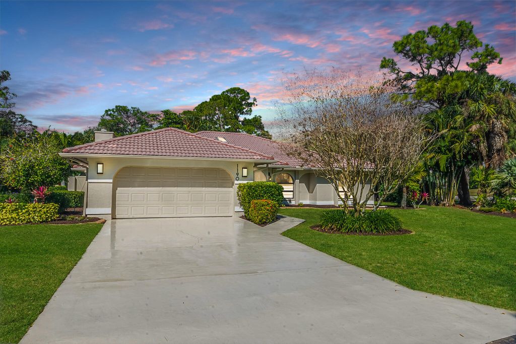 1190 SW Live Oak Cove, Port St. Lucie, Port St Lucie, FL 34986