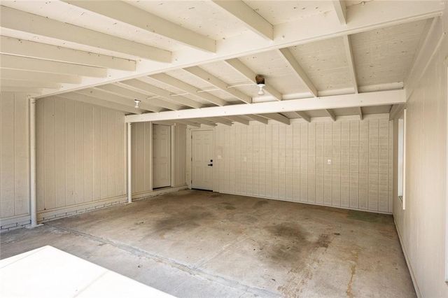 401 Cottonwood Drive, Woodstock, GA 30189
