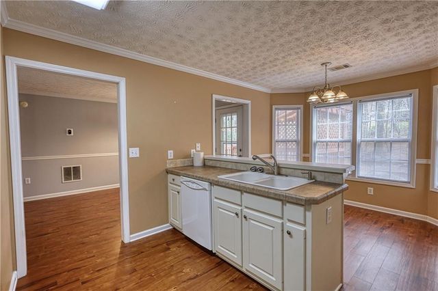 1006 English Oak Lane, Winder, GA 30680