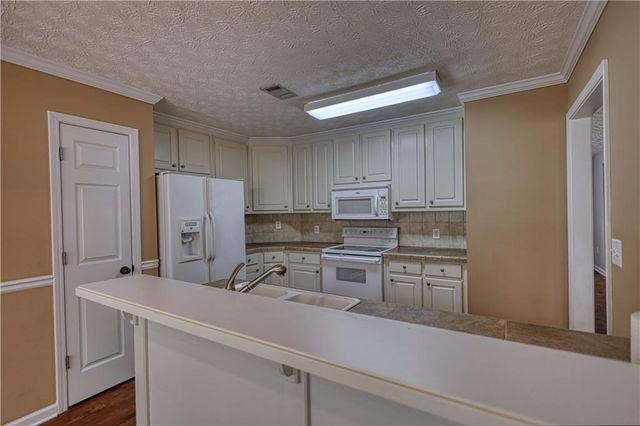 1006 English Oak Lane, Winder, GA 30680