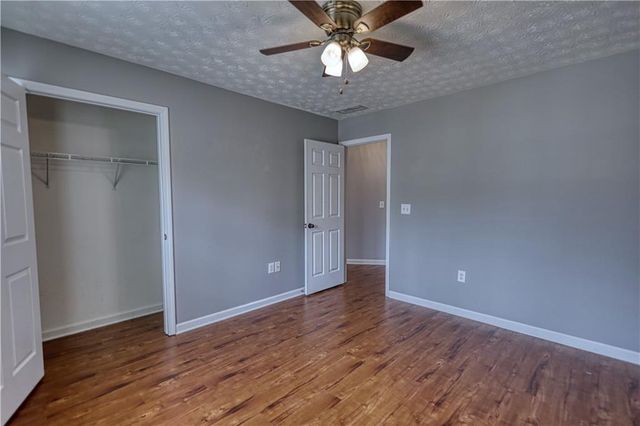 1006 English Oak Lane, Winder, GA 30680