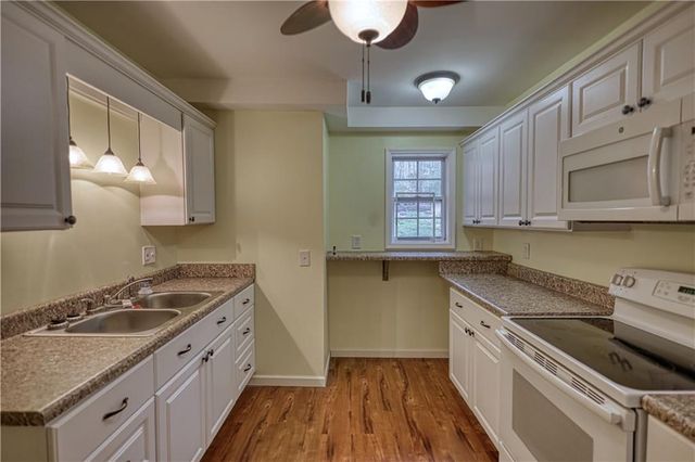 1006 English Oak Lane, Winder, GA 30680