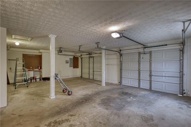 1006 English Oak Lane, Winder, GA 30680