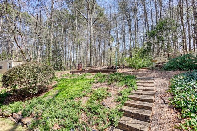 1006 English Oak Lane, Winder, GA 30680