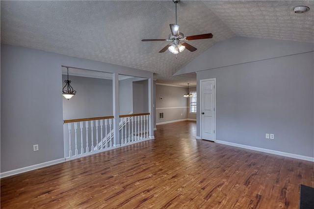 1006 English Oak Lane, Winder, GA 30680