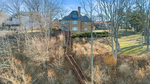 4090 Lower River Road, Lewiston, NY 14174