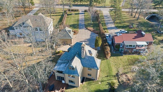 4090 Lower River Road, Lewiston, NY 14174