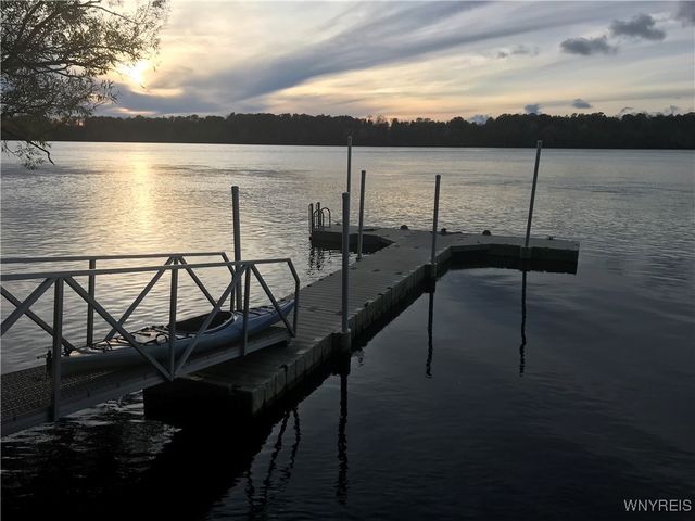 4090 Lower River Road, Lewiston, NY 14174