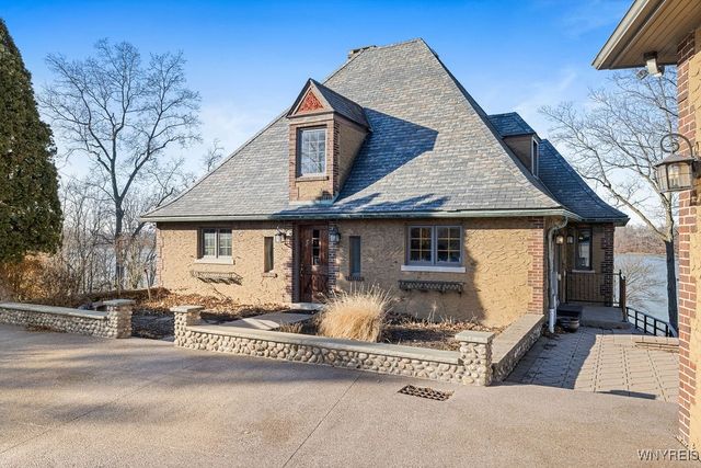 4090 Lower River Road, Lewiston, NY 14174