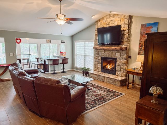 307 Superior Cove, Mc Cormick, SC 29835