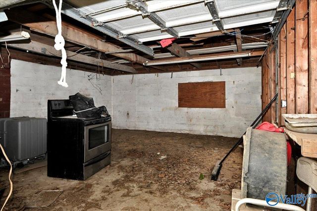 6460 Brashiers Chapel Road, Arab, AL 35016