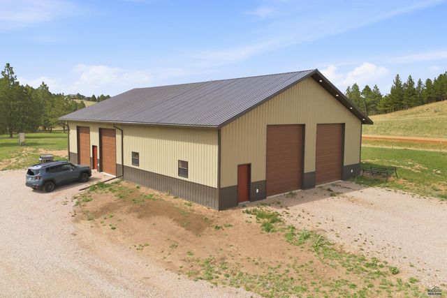 13092 BACKCOUNTRY LN, Sturgis, SD 57785