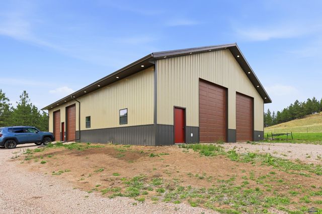 13092 BACKCOUNTRY LN, Sturgis, SD 57785