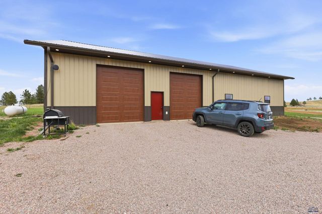 13092 BACKCOUNTRY LN, Sturgis, SD 57785