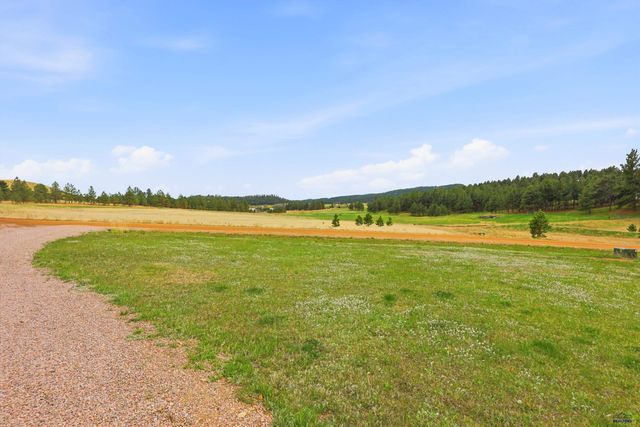 13092 BACKCOUNTRY LN, Sturgis, SD 57785