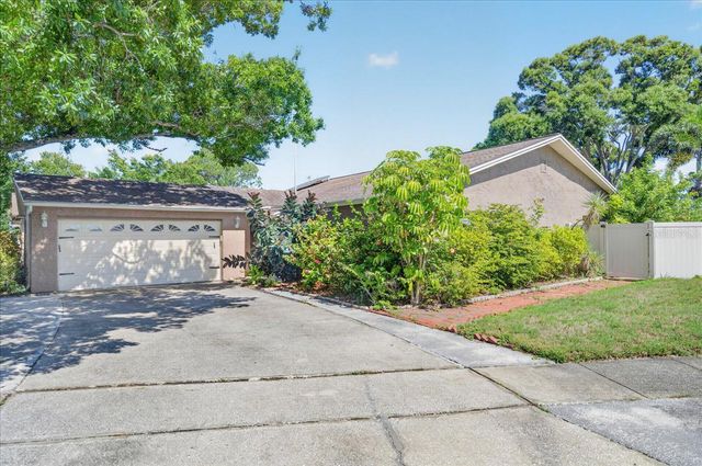10202 56TH STREET N, Pinellas Park, FL 33782