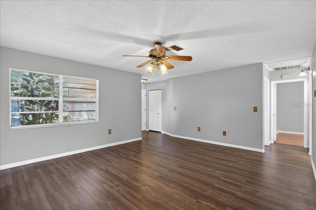 10202 56TH STREET N, Pinellas Park, FL 33782