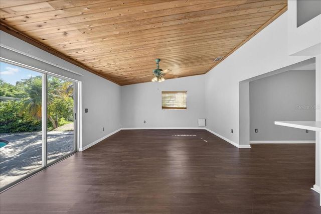 10202 56TH STREET N, Pinellas Park, FL 33782