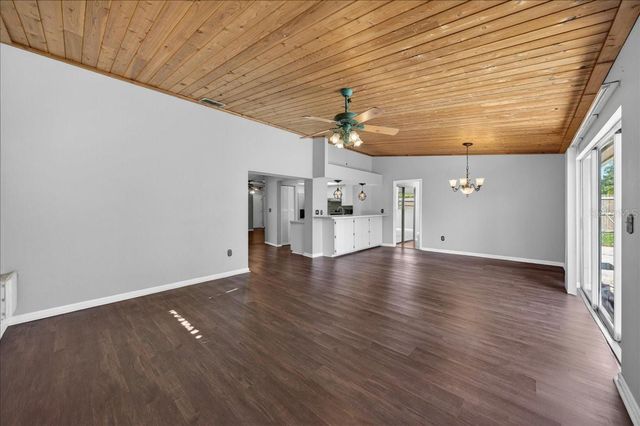 10202 56TH STREET N, Pinellas Park, FL 33782