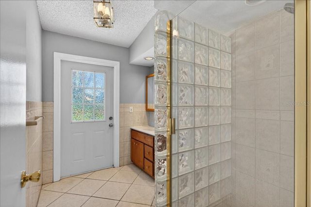 10202 56TH STREET N, Pinellas Park, FL 33782